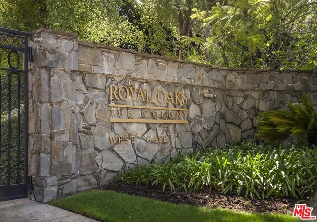 51st image of 3833 Hayvenhurst Dr, Encino, CA 91436 | MLS# 26668889