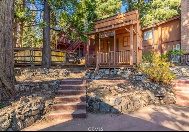 Photo 4 of Single family home for sale at 26249 Alpine, Twin Peaks, CA 92391 | MLS# DW26070777 | Listing updated on 2026-04-29