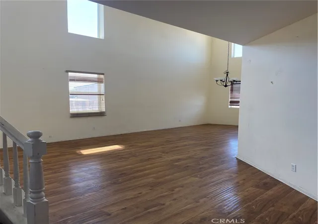 Photo 2 of Single family home for sale at 17667 View Mount Ct, Victorville, CA 92395 | MLS# IV26064685 | Listing updated on 2026-09-15
