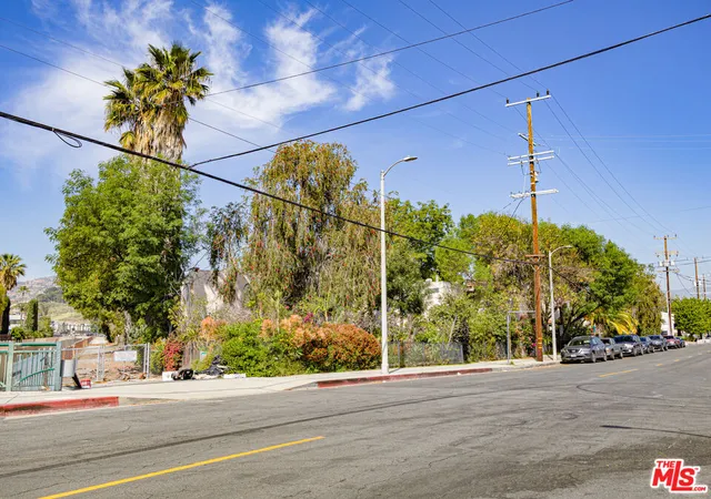 Homes for sale in Canoga Park, CA | 9015 Owensmouth Ave, Canoga Park, CA 91304 | MLS# 26672753
