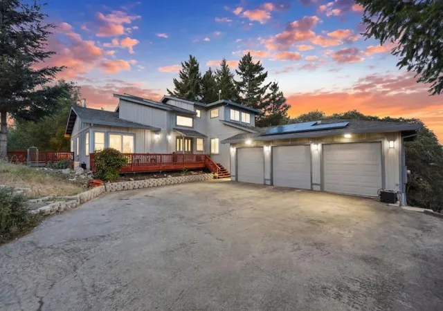Homes for sale in Los Gatos, CA | 18453 Las Cumbres Rd, Los Gatos, CA 95033 | MLS# ML82040088
