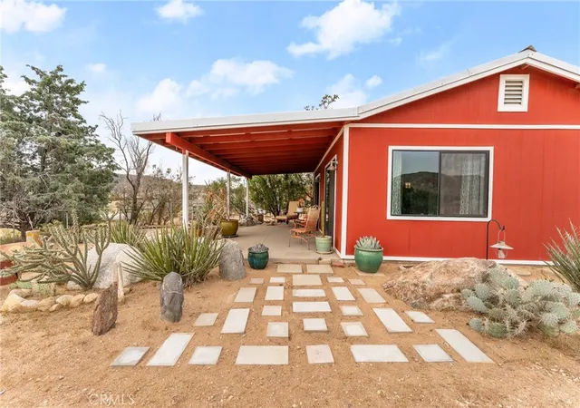 4th image of 52975 Cielito, Pioneertown, CA 92268 | MLS# IG26069375
