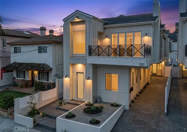 Photo 3 of Townhouse for sale at 2203 Marshalfield #A, Redondo Beach, CA 90278 | MLS# SB26020279 | Listing updated on 2026-10-07