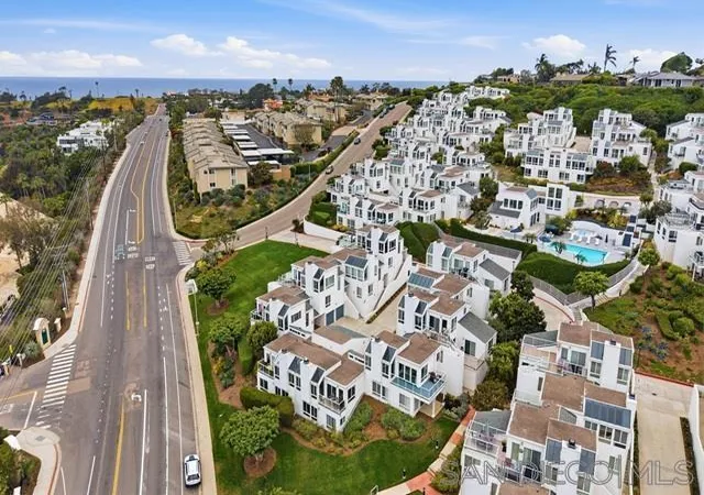 29th image of 317 Arcaro Ln, Solana Beach, CA 92075 | MLS# 260007729SD