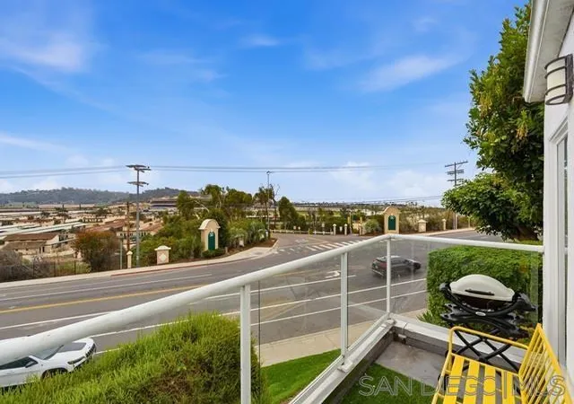 2nd image of 317 Arcaro Ln, Solana Beach, CA 92075 | MLS# 260007729SD