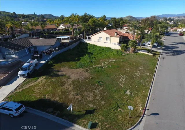 9th image of 30655 Cinnamon Teal Dr, Canyon Lake, CA 92587 | MLS# SW26071111