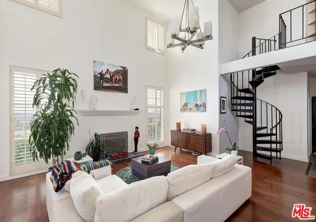 1st image of 964 Hancock Ave #302, West Hollywood, CA 90069 | MLS# 26671521