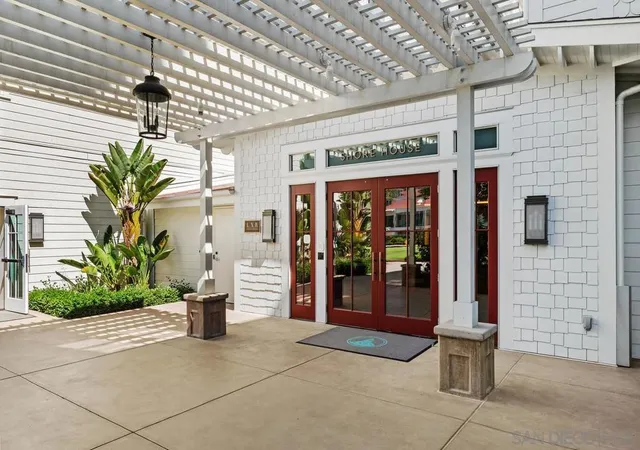 3rd image of 1500 Orange Ave, Coronado, CA 92118