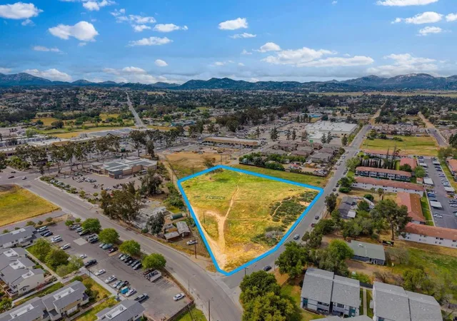 2nd image of 125 N Ramona St, Ramona, CA 92065 | MLS# 260007739SD