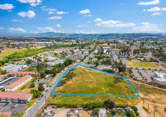 4th image of 125 N Ramona St, Ramona, CA 92065 | MLS# 260007739SD