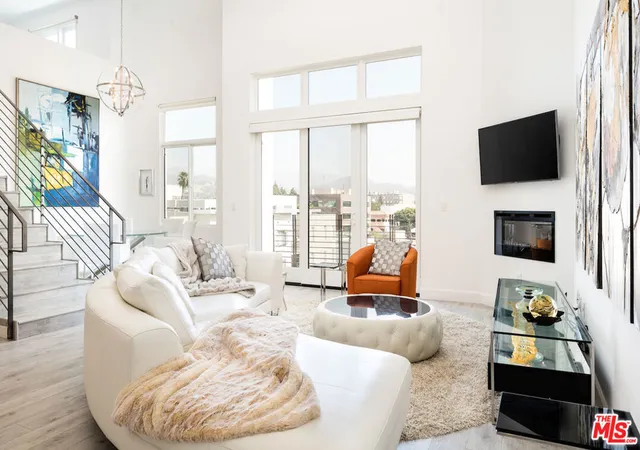 Homes for sale in Glendale, CA | 118 S Kenwood St #506, Glendale, CA 91205 | MLS# 26670019