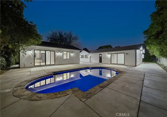 52nd image of 8542 De Celis Pl, North Hills, CA 91343 | MLS# SR26070037