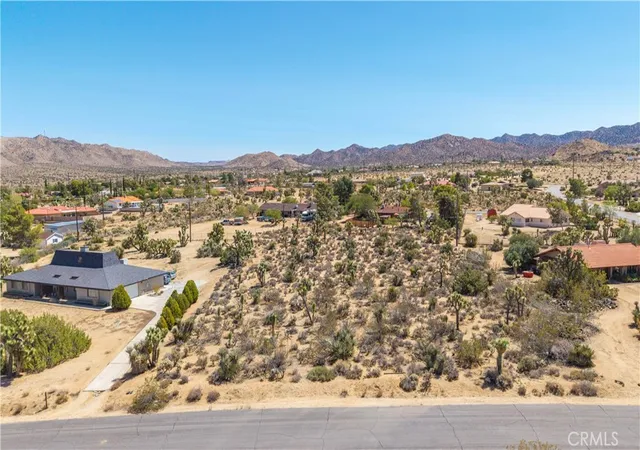 Homes for sale in Yucca Valley, CA | 58323 Lisbon Dr, Yucca Valley, CA 92284 | MLS# JT26071245