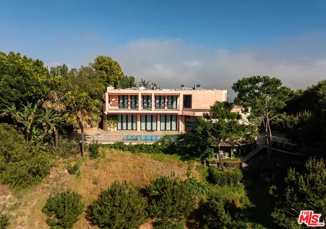 1st image of 1111 Bel Air Pl, Los Angeles, CA 90077 | MLS# 26672907