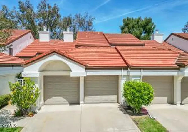 44th image of 1425 Calle Lozano, Camarillo, CA 93012 | MLS# V1-35561