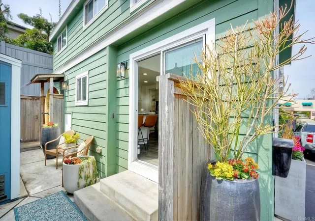 3rd image of 170 Diana St #12, Encinitas, CA 92024 | MLS# NDP2603182