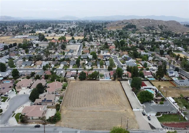 3rd image of 0 Apn 551-530-021, 551-530-020, Hemet, CA 92544 | MLS# IG26071400