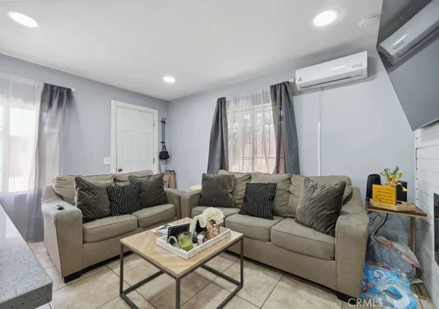 Photo 3 of Multi family home for sale at 603 Hill, Bakersfield, CA 93306 | MLS# RS26071590 | Listing updated on 2026-10-04