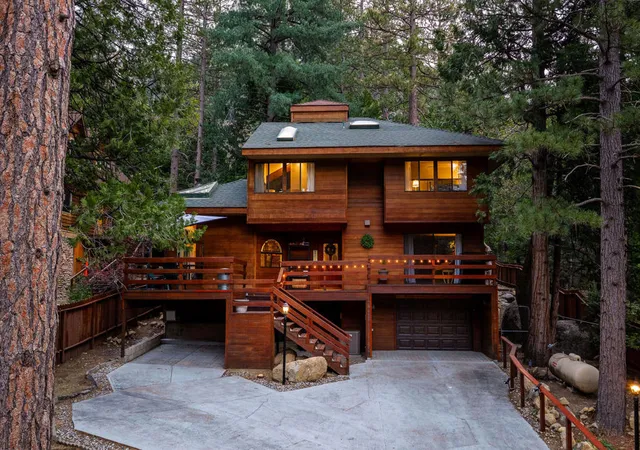 Homes for sale in Idyllwild, CA | 24680 Fern Valley Rd, Idyllwild, CA 92549 | MLS# 219145770DA