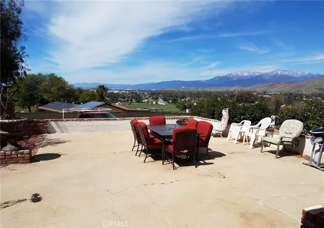 Photo 3 of Sale Pending at 8450 54th, Jurupa Valley, CA 92509 | MLS# CV26071624 | Listing updated on 2026-10-01