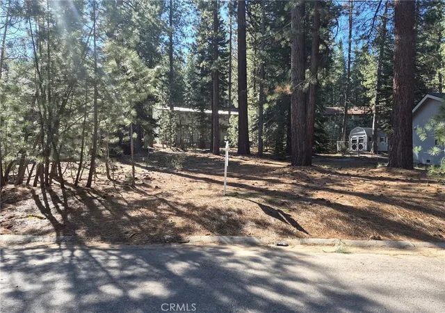 3rd image of 1662 Maiden Hair Ct, South Lake Tahoe, CA 96150 | MLS# SW26071243