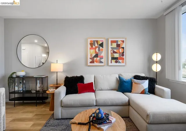 3rd image of 260 Brooklyn Basin Way #538, Oakland, CA 94606 | MLS# 41129528
