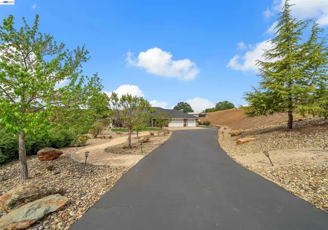 Homes for sale in Copperopolis, CA | 2767 Canoe St, Copperopolis, CA 95228 | MLS# 41129544