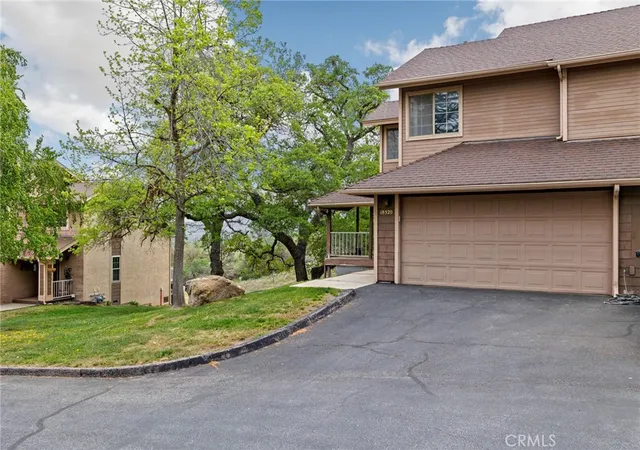 3rd image of 18520 Glenview Ct, Tehachapi, CA 93561 | MLS# PI26071832