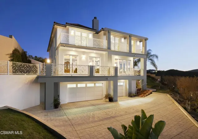 3rd image of 22442 Sueno Rd, Woodland Hills, CA 91364 | MLS# 226001517
