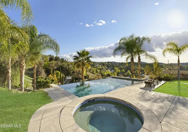 4th image of 22442 Sueno Rd, Woodland Hills, CA 91364 | MLS# 226001517