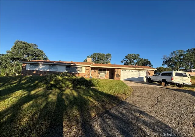 Photo 1 of Single family home for sale at 5 Fairhill, Oroville, CA 95966 | MLS# OR26071700 | Listing updated on 2026-05-13