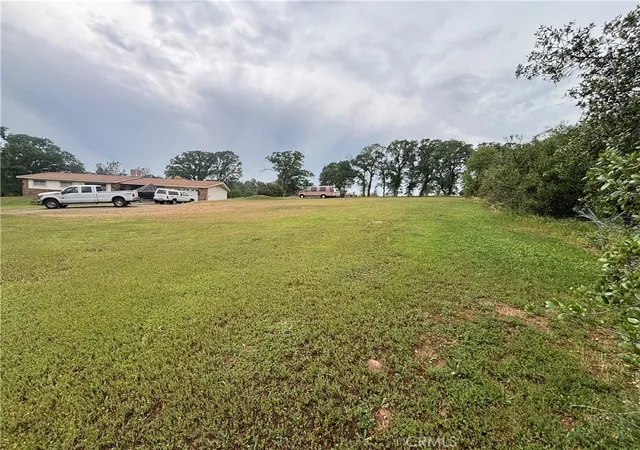 Photo 2 of Single family home for sale at 5 Fairhill, Oroville, CA 95966 | MLS# OR26071700 | Listing updated on 2026-05-13