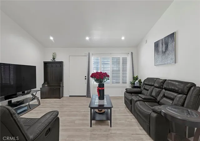 Homes for sale in Sylmar, CA | Mountain View Community, Sylmar, CA 91342