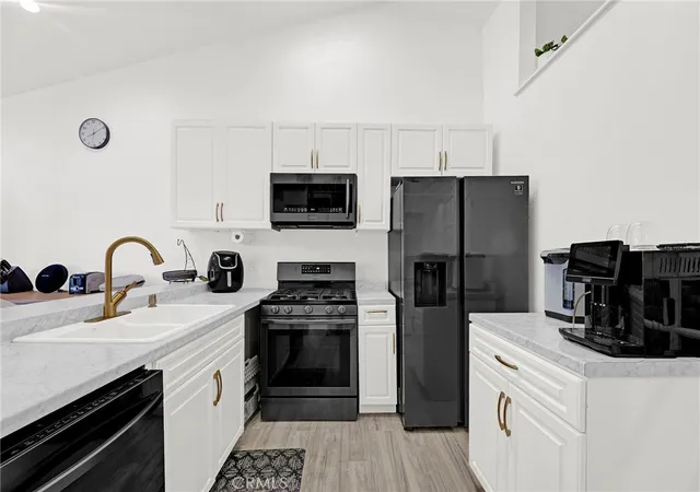 Homes for sale in Sylmar, CA | Mountain View Community, Sylmar, CA 91342