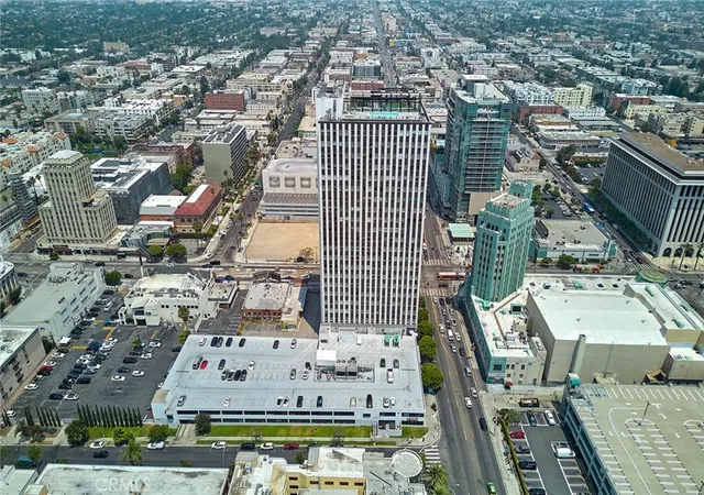 2nd image of 3810 Wilshire, Los Angeles, CA 90010