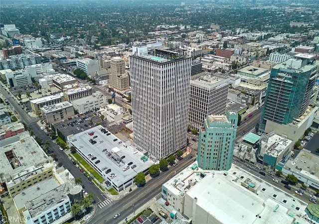 27th image of 3810 Wilshire #1904, Los Angeles, CA 90010 | MLS# PW26069513