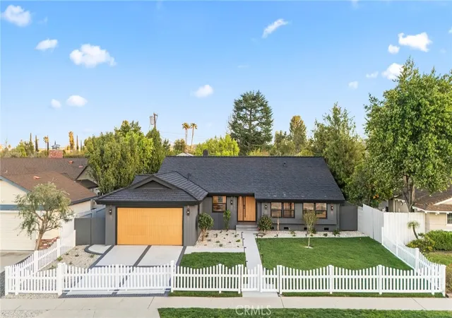 Photo 1 of Sale Pending at 23856 Aetna, Woodland Hills, CA 91367 | MLS# BB26071698 | Listing updated on 2026-06-09
