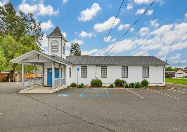 Photo 3 of Sale Pending at 530 11th Street, Ramona, CA 92065 | MLS# NDP2603211 | Listing updated on 2026-05-22