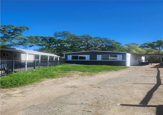 Photo 3 of Manufactured home for sale at 44 Sunset Dr #44A, Vacaville, CA 95687 | MLS# SR26072026 | Listing updated on 2026-04-12