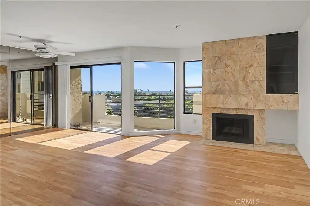 Listing Photo 2 - Condo for sale in 280 Cagney Ln located at 280 Cagney Ln, Newport Beach, CA 92663 - Unit #207