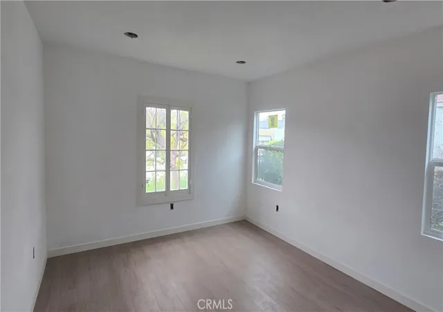 Homes for sale in Pasadena, CA | 2187 E Villa, Pasadena, CA 91107 | MLS# DW26072055