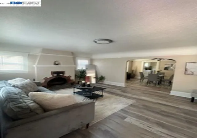 Photo 3 of Sale Pending at 408 W 10th Street, Antioch, CA 94509 | MLS# 41129621 | Listing updated on 2026-10-03