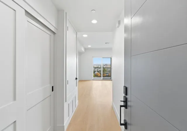 Homes for sale in San Carlos, CA | 560 El Camino Real #206, San Carlos, CA 94070 | MLS# ML82041553