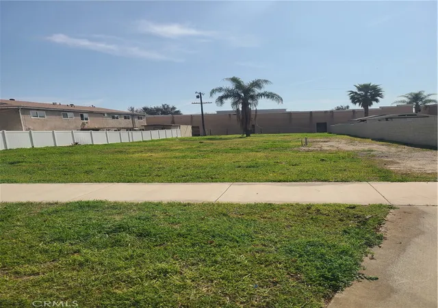 Photo 4 of Land for sale at 572 West, Upland, CA 91786 | MLS# CV26072272 | Listing updated on 2026-08-31