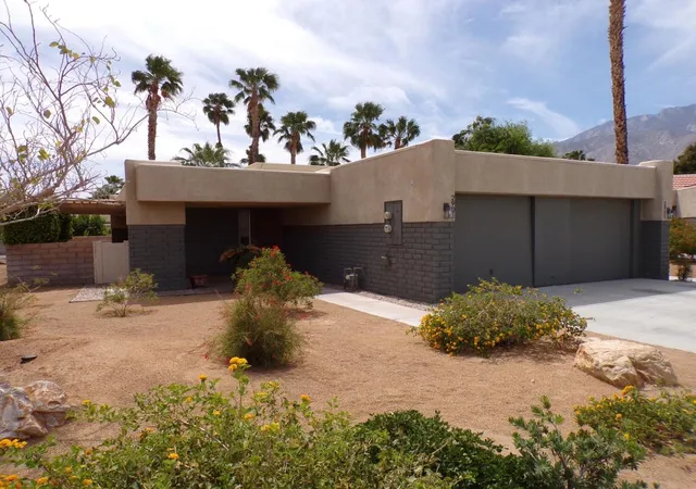 Homes for sale in Palm Springs, CA | 2901 Sunflower Cir E, Palm Springs, CA 92262 | MLS# 219145835DA