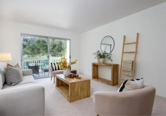 3rd image of 675 Sharon Park Dr #311, Menlo Park, CA 94025 | MLS# ML82041565