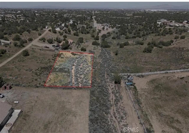 Homes for sale in Oak Hills, CA | 32 Verbena Rd, Oak Hills, CA 92344 | MLS# HD26072379