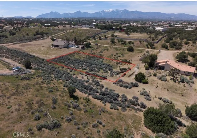 Homes for sale in Oak Hills, CA | 32 Verbena Rd, Oak Hills, CA 92344 | MLS# HD26072379