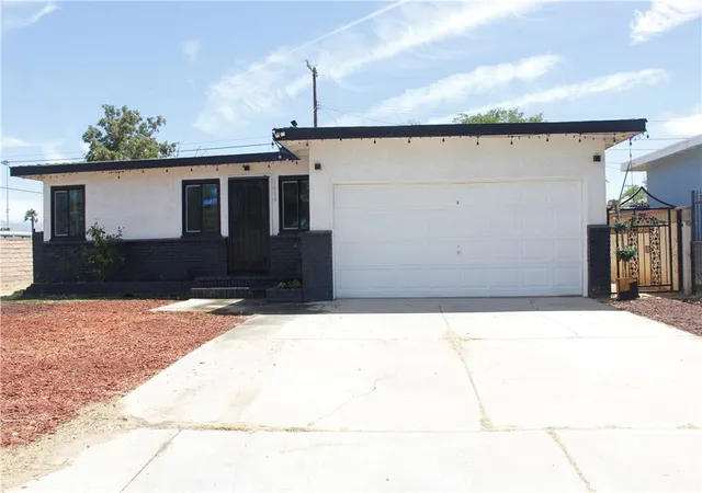 Photo 1 of Single family home for sale at 1866 E Ave Q11, Palmdale, CA 93550 | MLS# SR26072394 | Listing updated on 2026-10-05