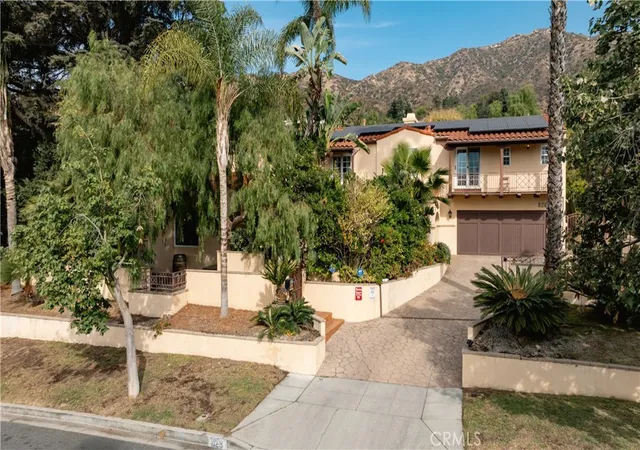 2nd image of 828 S Sunset Canyon, Burbank, CA 91501 | MLS# GD26071627